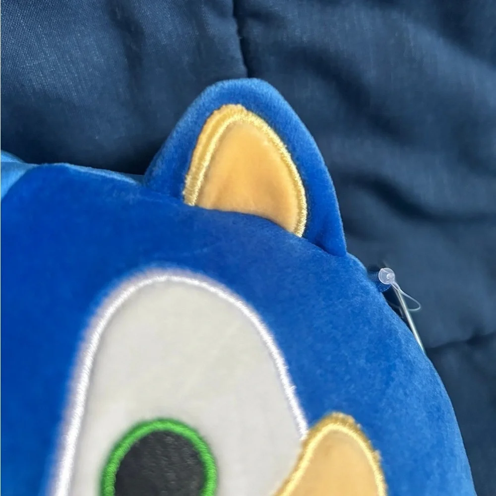 SOLD - Sonic Squishmallow - Picture 8 of 10